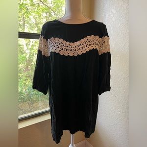 Kori America black long sleeve blouse small lace